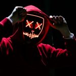 Не хвърляйте храна на интернет тормоза и хейта интернет тормоз и хейт